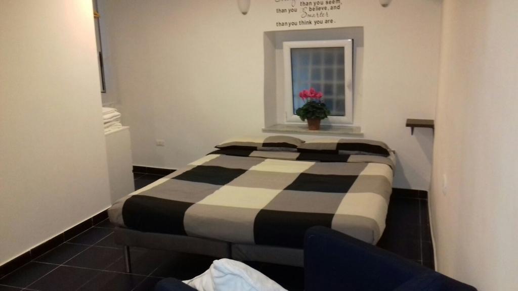Flat Tribunali Napoli Eksteriør billede